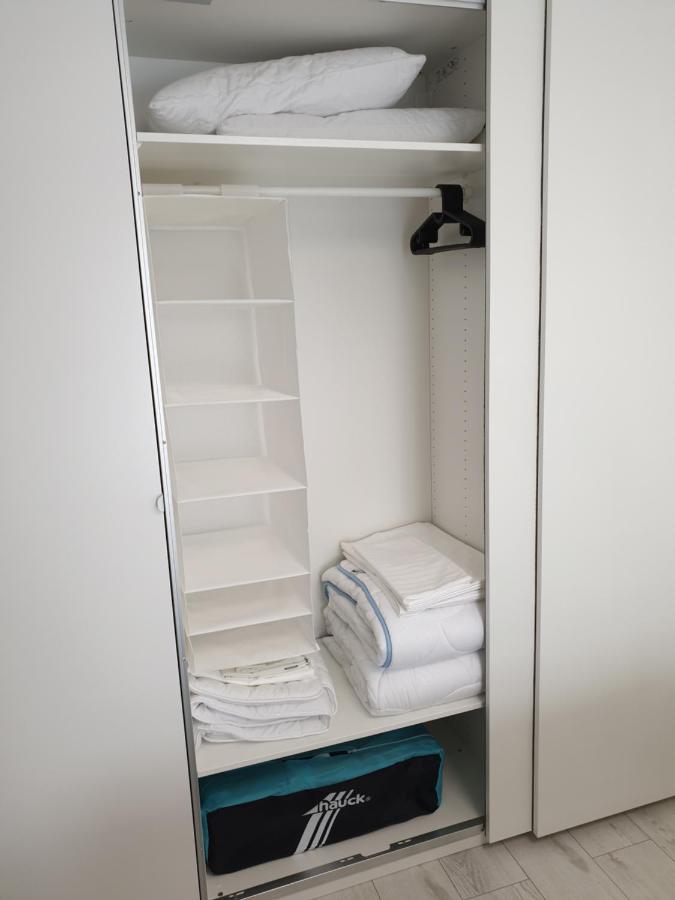 ,Private Apartment, Aircondition, Garage, Hd Tv Pl & De, Wifi, Fully Equipped, Near Beach Kolobřeh Exteriér fotografie
