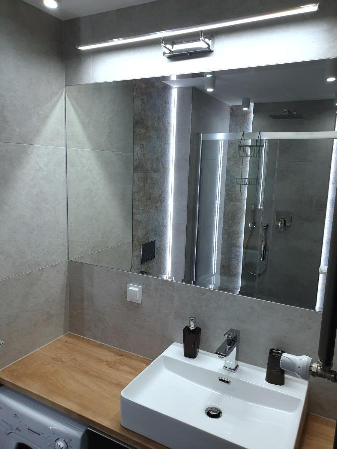 ,Private Apartment, Aircondition, Garage, Hd Tv Pl & De, Wifi, Fully Equipped, Near Beach Kolobřeh Exteriér fotografie