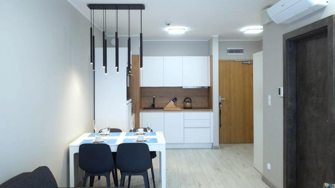 ,Private Apartment, Aircondition, Garage, Hd Tv Pl & De, Wifi, Fully Equipped, Near Beach Kolobřeh Exteriér fotografie