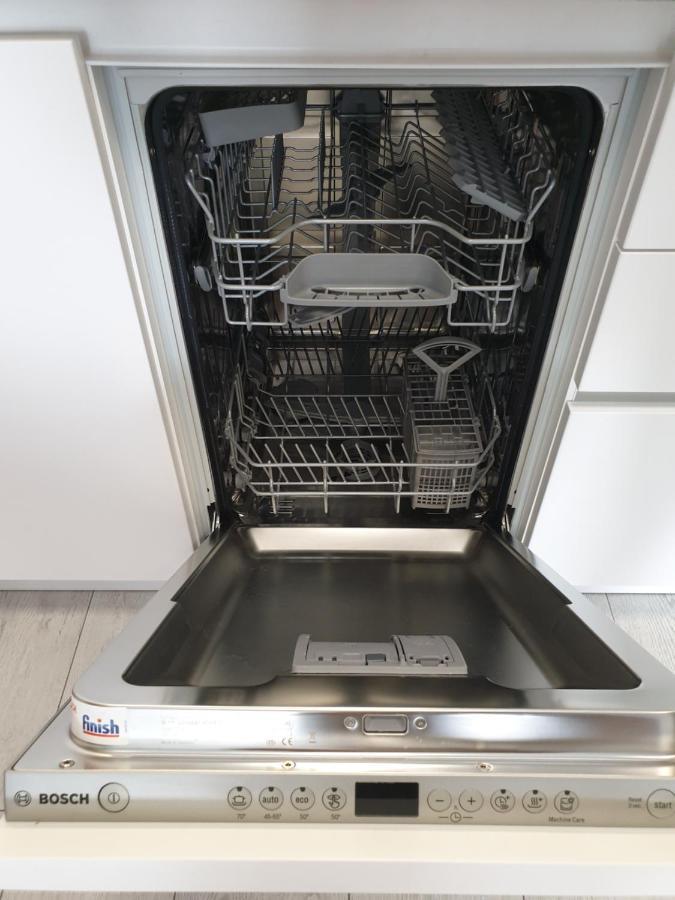 ,Private Apartment, Aircondition, Garage, Hd Tv Pl & De, Wifi, Fully Equipped, Near Beach Kolobřeh Exteriér fotografie